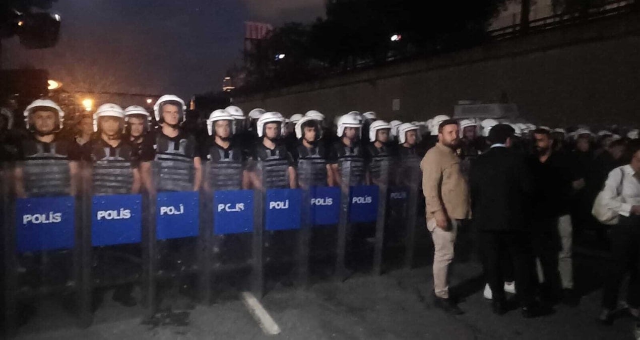 chp istanbul il baskanligi onunde yasanan olaylarla ilgili sorusturma baslatildi e3umxVOW