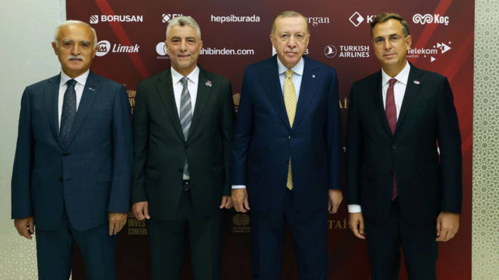 erdogandan abdde mesaj ozel sektorumuzun destegi ve yeni yatirim hamleleriyle 100 milyar dolar hedefimize ulasacagimiza yurekten inaniyorum 5AaZtl3B