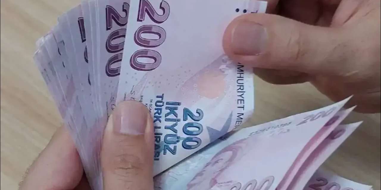 hukumet zorla yapacak herkesin maasini kesecek UcMMXDs6