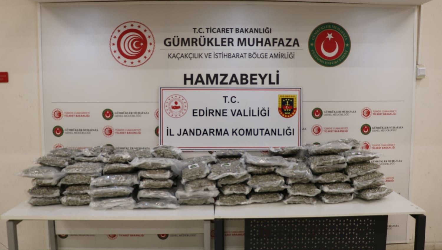 atlas suphelendi kamyondan kilolarca uyusturucu cikti IbsMcGvL.jpg