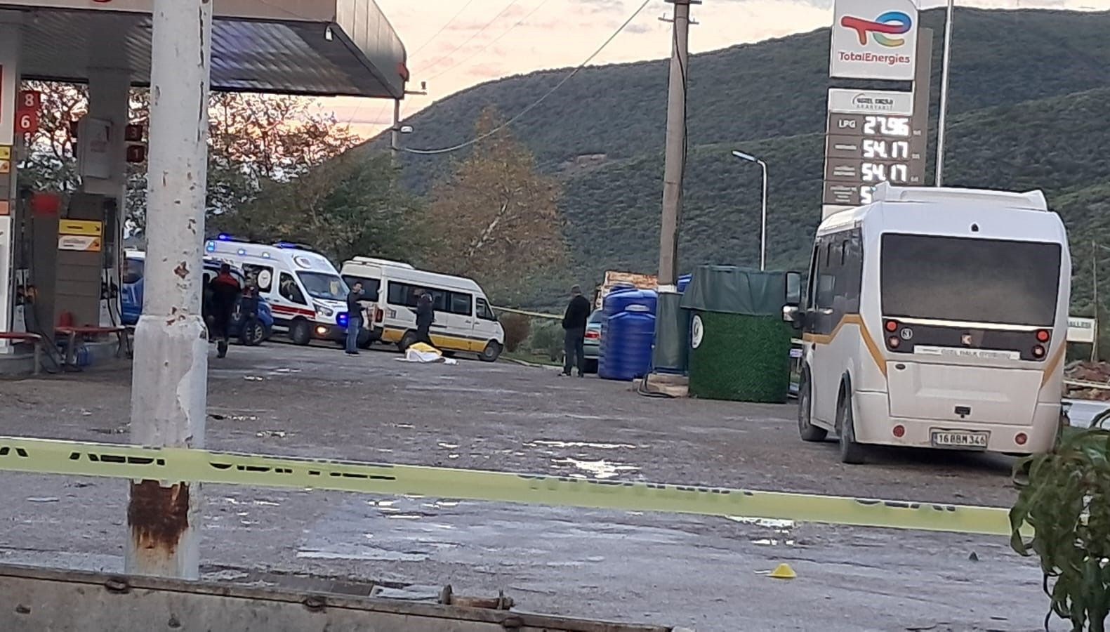 bursada benzinlikte catisma1 olu 1 yarali 7CFYczde.jpg