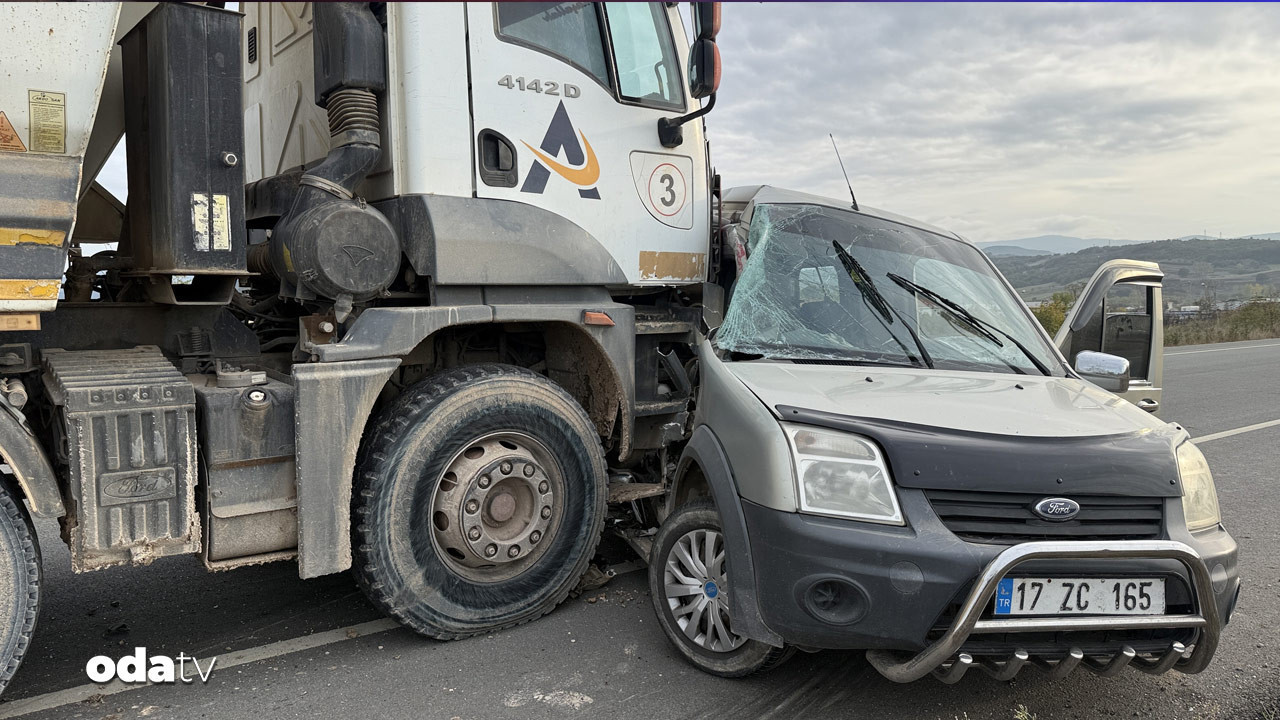 canakkalede kamyon araci bicti ck3e6lLC.jpg