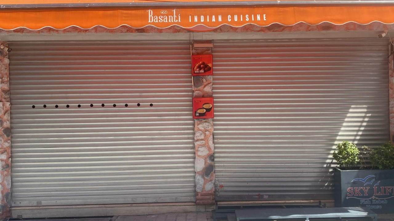 Mahalleliyi ayaga kaldiran kokunun adresi belli oldu muhurlu dukkandan cikti X1gmJDDZ